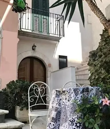 La Casa Della Cantinera * Peschici
